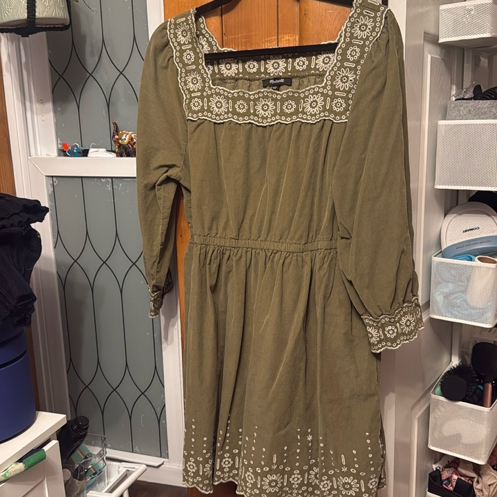 Cute madewell sz L green corduroy dress